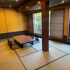 弥荣馆 日本